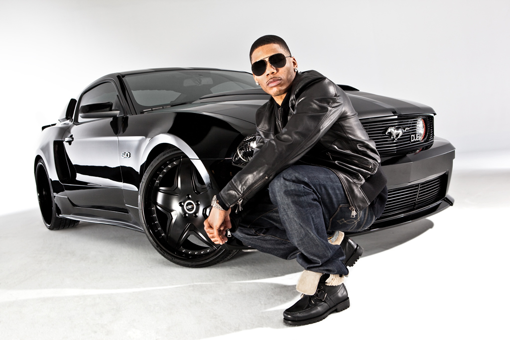 Nelly 2011 Ford Mustang GT DUB Edition