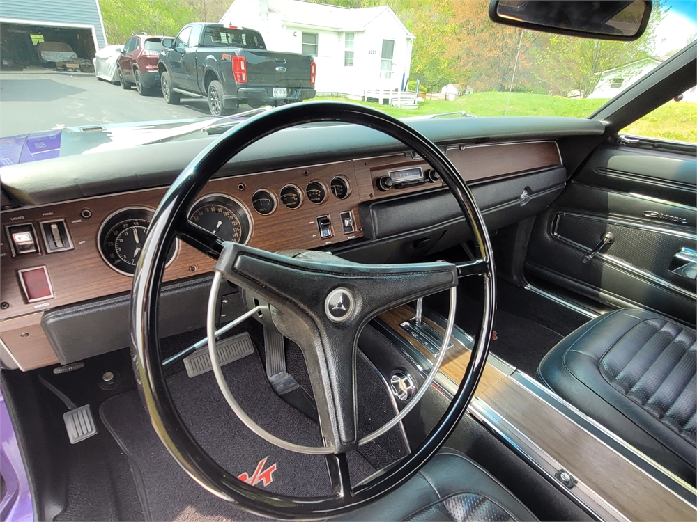 Armaturenbrett und Instrumente des 1970 Dodge Charger R/T